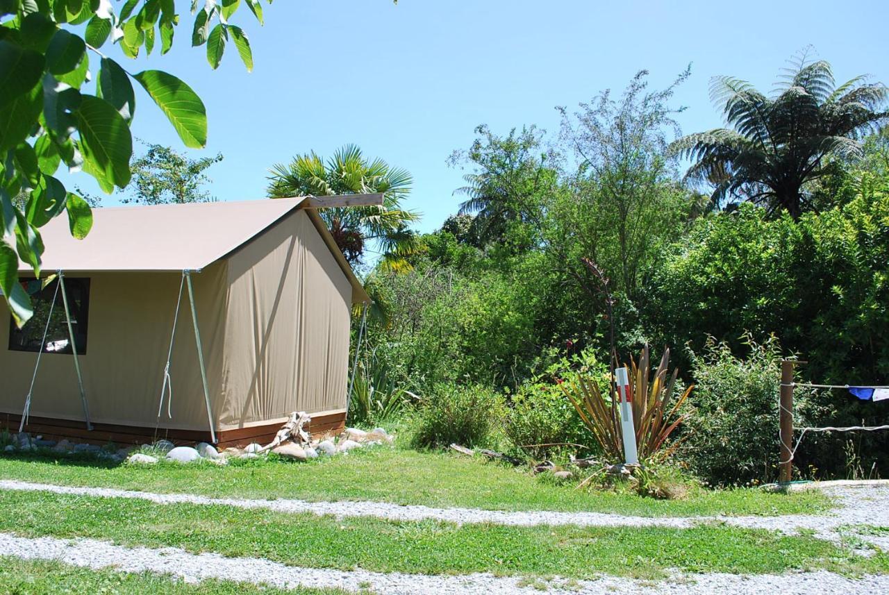 Glamping in a Permaculture Paradise Pohara Екстериор снимка